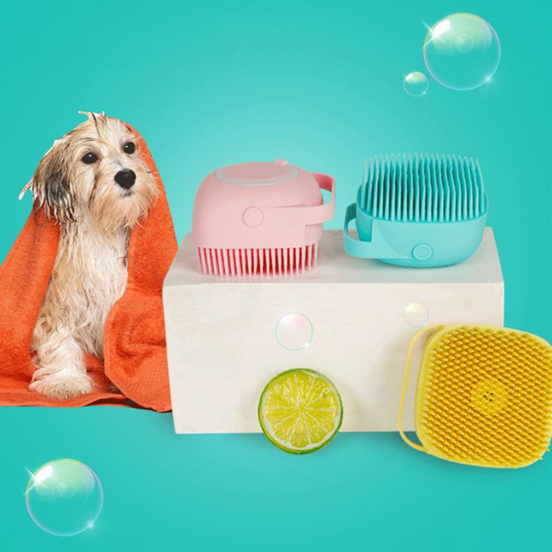 🚿🐾 "Soothing Pet Spa: Soft Silicone Bristles Bath Brush - Gentle Grooming for Happy Pets!" 🐾🚿